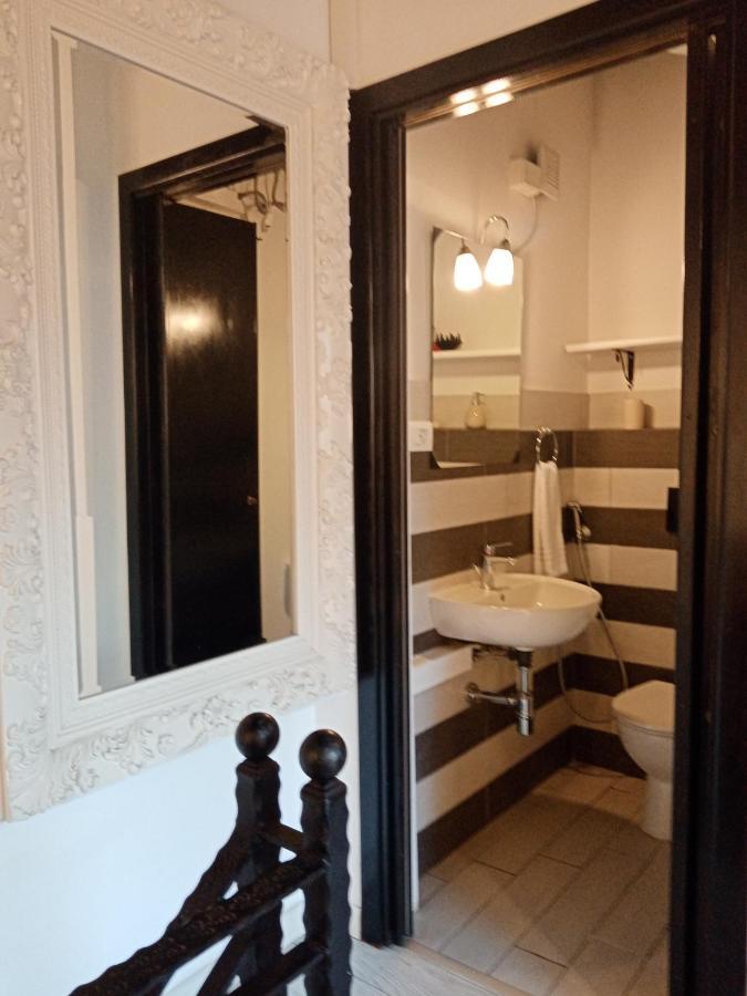 Einaudi 56 Guest House Κάλιαρι Εξωτερικό φωτογραφία
