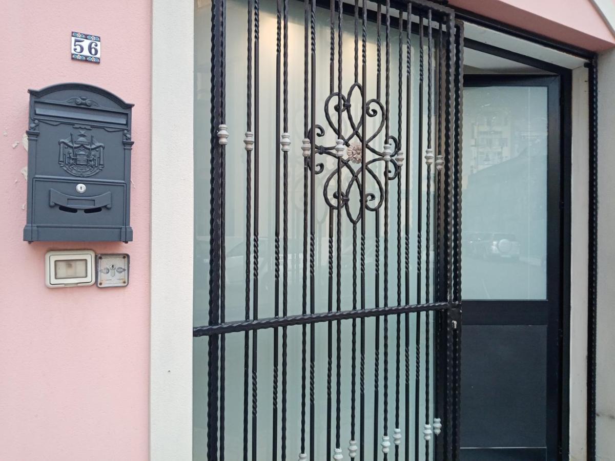 Einaudi 56 Guest House Κάλιαρι Εξωτερικό φωτογραφία