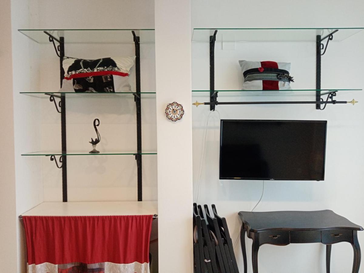 Einaudi 56 Guest House Κάλιαρι Εξωτερικό φωτογραφία